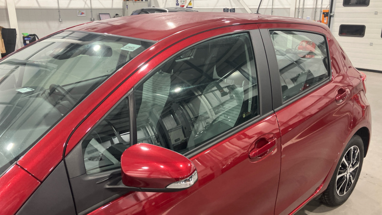 Toyota Yaris 1.5 VVT-i Icon Tech 5dr CVT Petrol Hatchback